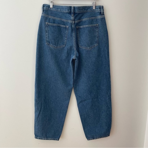 COS Arch jeans, tapered in dark blue denim. In like-new condition. - Picture 3 of 6